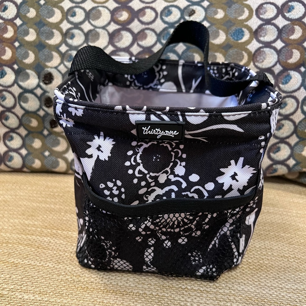 Thirty-One square cube storage bin with handle